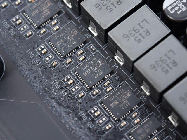技嘉B550主板怎么樣 技嘉B550 AORUS MASTER主板詳細評測