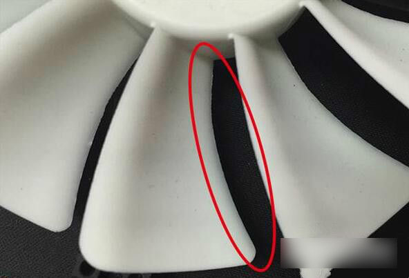 機(jī)箱風(fēng)扇怎么選？電腦機(jī)箱風(fēng)扇是越大越好或越多越好嗎？